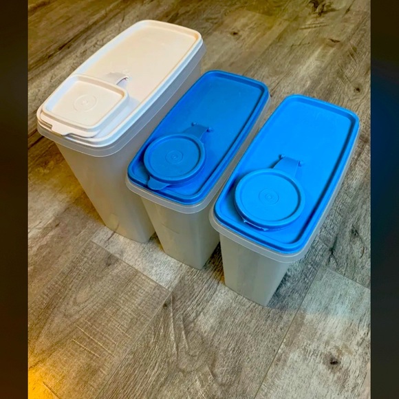 Other - vintage tupperware cereal Keepers With Lids Set Of 3 469-21, 469-20, 1588-8